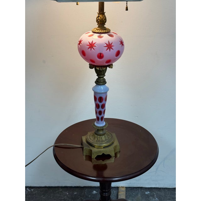 Vintage Traditional Fenton Cranberry Opalescent Coin Dot Art Glass Table Lamp For Sale In San Francisco - Image 6 of 12