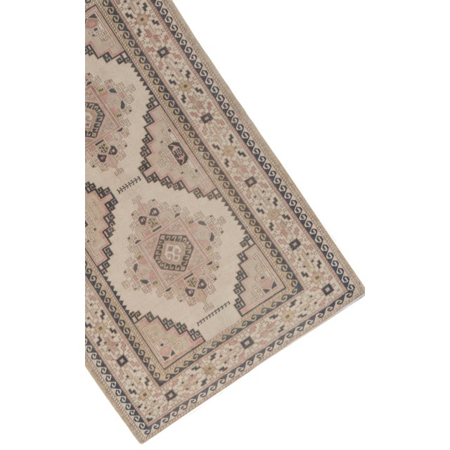 1940s Vintage Turkish Oushak Area Rug 3'10 X 6'2 For Sale - Image 5 of 8