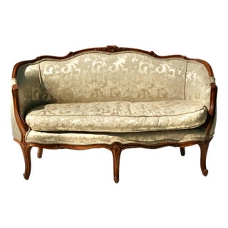 Early 20th Century Louis XV Style Settee With Goose Down Seat and Carved Walnut Frame For Sale