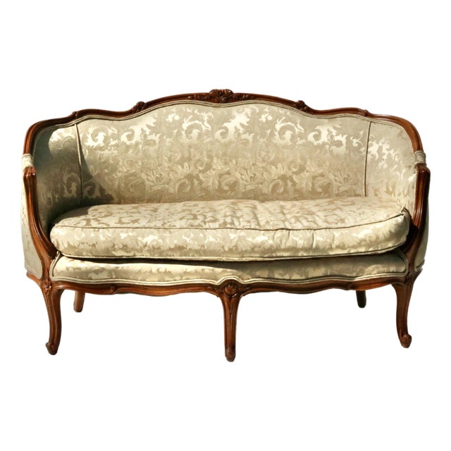 Early 20th Century Louis XV Style Settee With Goose Down Seat and Carved Walnut Frame For Sale