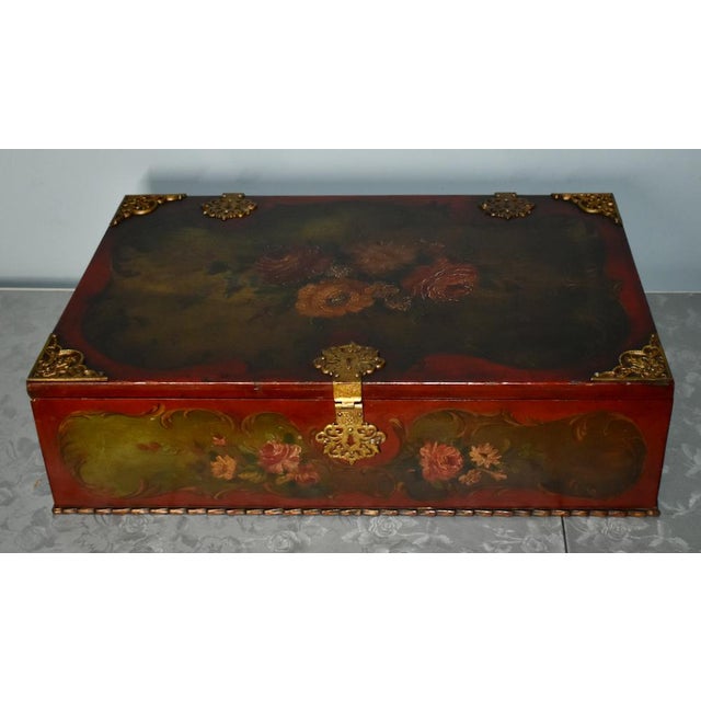 Italian Antique Florentine Style Painted Box With Floral Details & Brass Fittings For Sale - Image 3 of 12