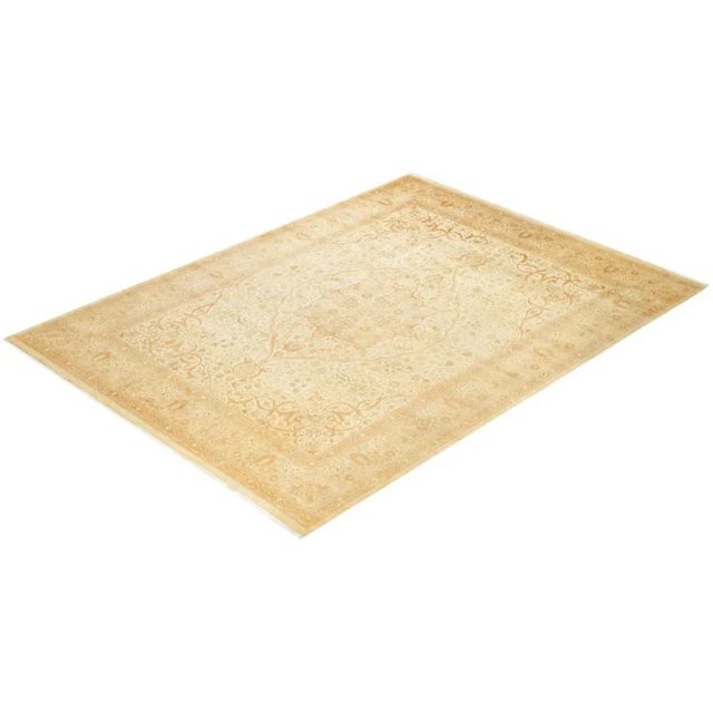 Ivory Mogul Collection Hand-Knotted Area Rug - Ivory 8' 0" x 10' 7" For Sale - Image 8 of 9