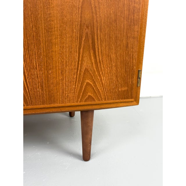 Danish Sideboard in Teak by Carlo Jensen for Hundevad & Co., 1960s For Sale - Image 9 of 18