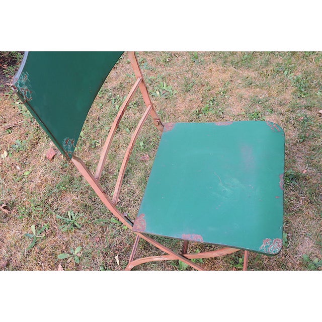 Mid-Century Distressed Painted Iron Garden Table and Chairs, Set of 3 For Sale - Image 6 of 17