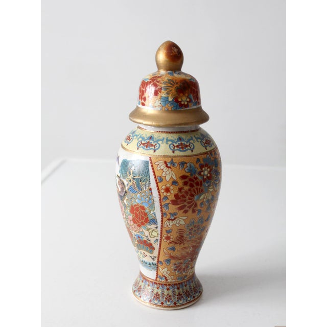 Mid 20th Century Vintage Chinese Famille Rose Porcelain Ginger Jar With Birds & Peonies For Sale - Image 5 of 11