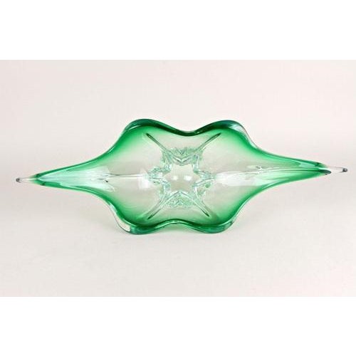 Mid-Century Modern Murano Glass Bowl in Green & Clear Tones, Italy, 1960s For Sale - Image 11 of 17