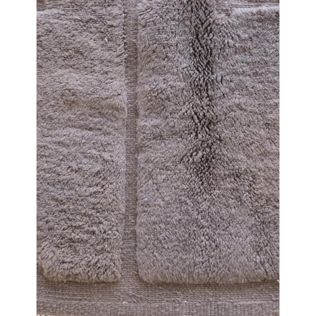 Moroccan Taupe Beni MRirt Wool Rug - 8.2 X 5.4 Ft For Sale - Image 9 of 10
