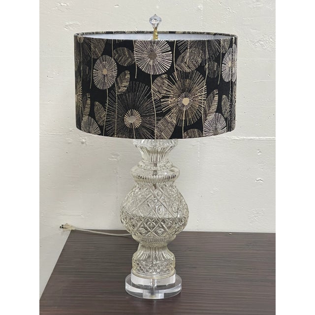 Mid Century Pineapple Formed Glass Lamp For Sale - Image 9 of 9
