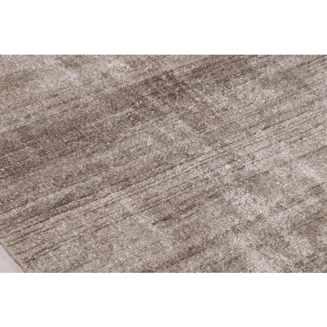 Rug & Kilim’s Oversized Modern Textural Rug in Brown, White and Beige Striae - 10x16 For Sale In New York - Image 6 of 8