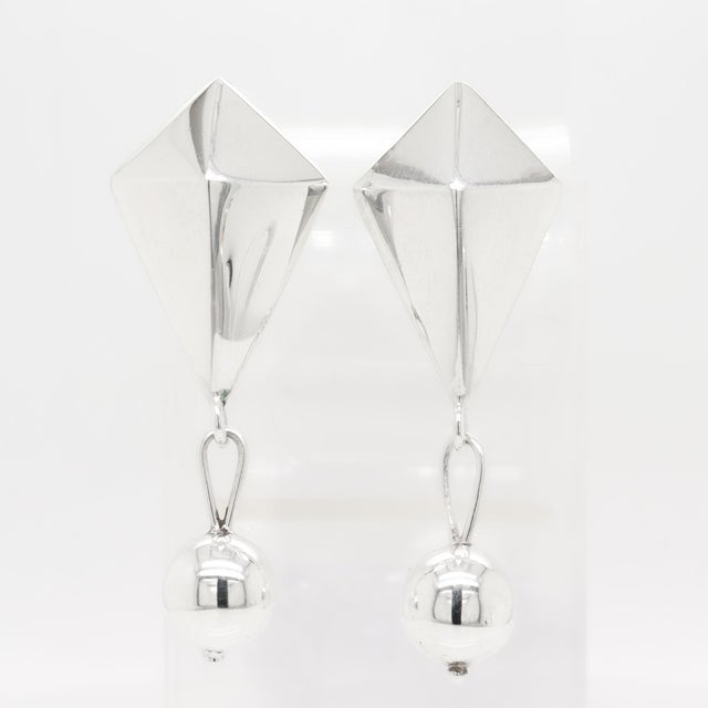 Pair of Mexican Mid-Century William Spratling Sterling Silver Drop Earrings For Sale In Philadelphia - Image 6 of 12