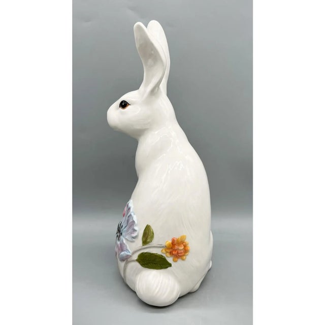 White Fitz and Floyd White Rabbit Figurine With Floral Accent | Butterfly Fields Collection - Spring, Easter, Cottagecore For Sale - Image 8 of 13