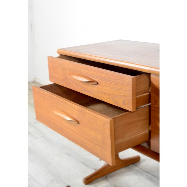 Vintage Sideboard in Teak by Frank Guille for Austinsuite, 1960s For Sale - Image 9 of 10