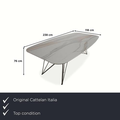 with the Gordon dining table from Cattelan Italia, you'll bring a true design highlight to your dining room, instantly...