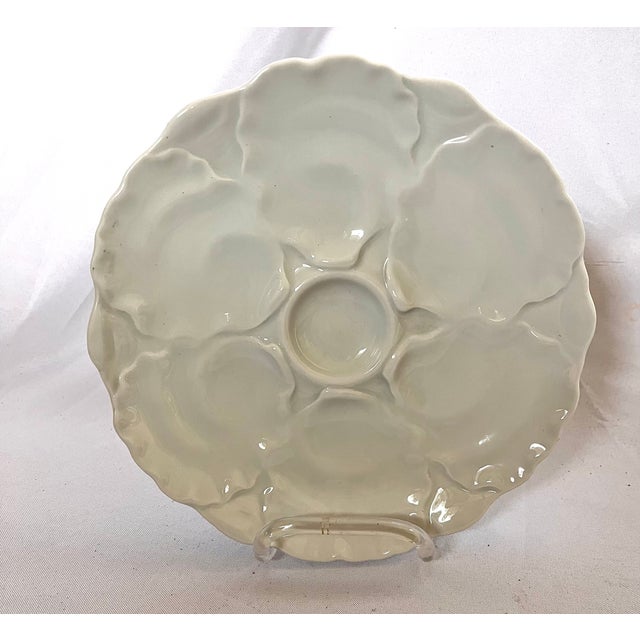Traditional Late 20th Century German Hutschenreuther White Porcelain Oyster Plate For Sale - Image 3 of 6