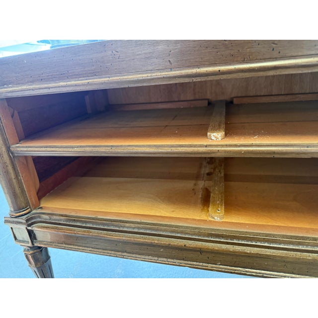 1910s Display Cabinet For Sale In Los Angeles - Image 6 of 8