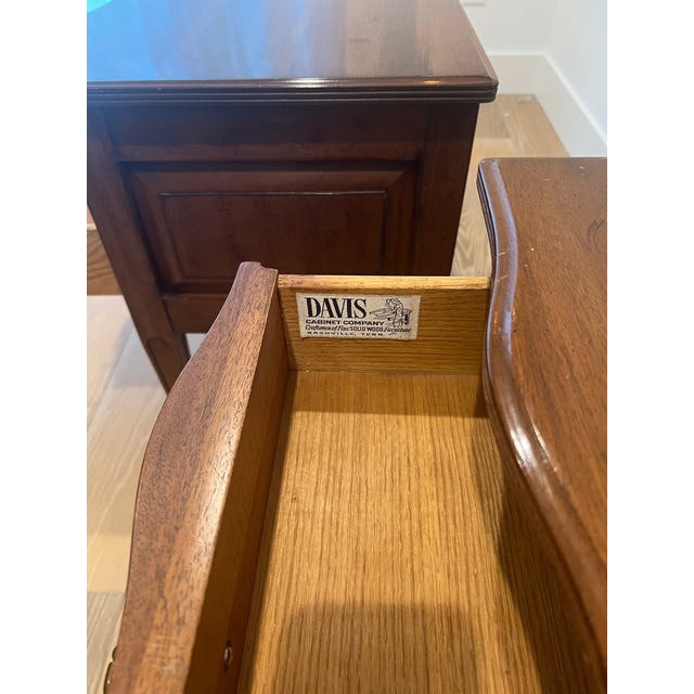Set of Matching Nightstands, 1965 Davis Cabinet Co. For Sale - Image 9 of 10