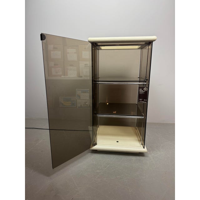 Mid-Century Italian Bogo Vetrinetta Showcase Cabinet by Carlo Bartoli for Rossi Di Albizzate, Italy, 1970s For Sale - Image 17 of 17
