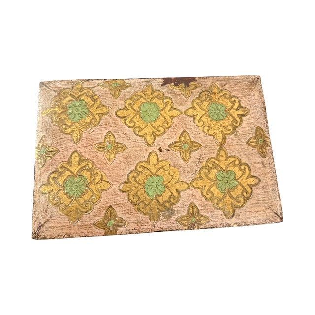 Wood Vintage Italian Florentine Hand Painted Gilt Wood Keepsake Box For Sale - Image 7 of 9