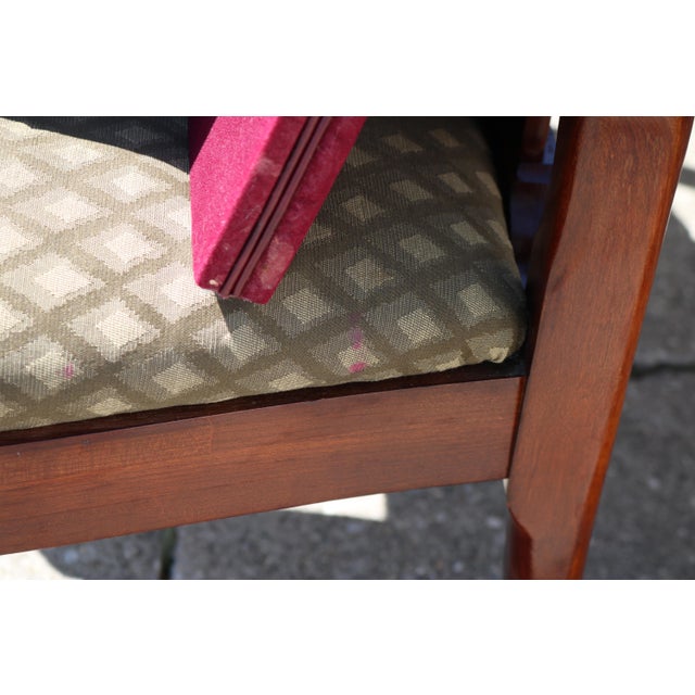 Thomasville Collector's Cherry Dining Room Table and 6 Chairs - Set of 7 For Sale - Image 12 of 12