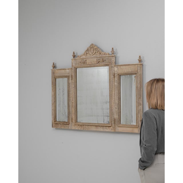 Early 20th Century 1900s Belgian Carved Oak Folding Wall Mirror For Sale - Image 5 of 18