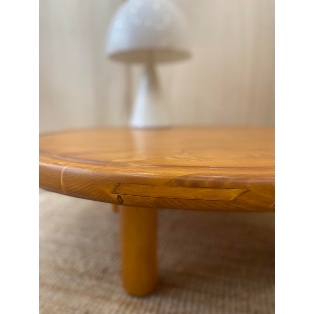 1960s Round Pine Coffee Table by Charlotte Perriand for Les Arcs, France, 1960s For Sale - Image 5 of 12