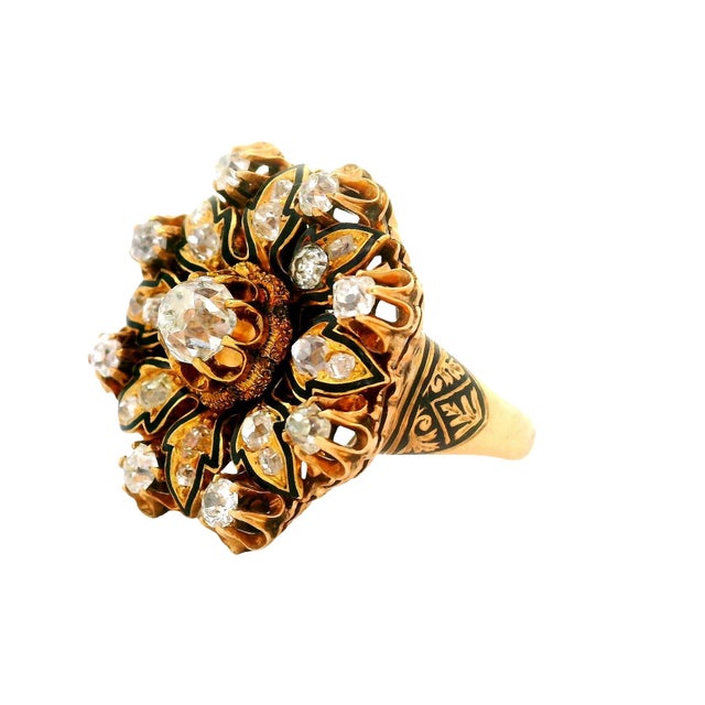 Late 19th Century Antique Diamond 14k Yellow Gold Flower Ring, Size 9.5 For Sale - Image 5 of 6