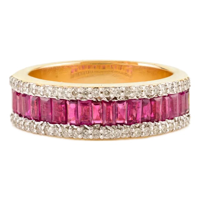 14k Gold Baguette Cut Ruby Diamond Band for Women in Size 5.5 For Sale