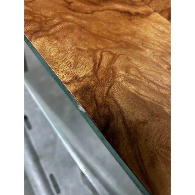 Mid 20th Century Vintage Burl Veneer and Mirrored Side Table in the Style of Milo Baughman For Sale - Image 5 of 10