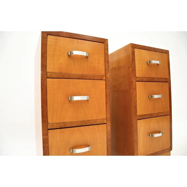 Brown Art Deco Satinwood and Walnut Bedside Chests, 1930, Set of 2 For Sale - Image 8 of 10
