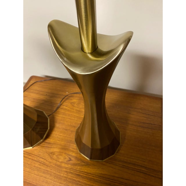 Mid-Century Laurel Table Lamps - a Pair For Sale - Image 10 of 13