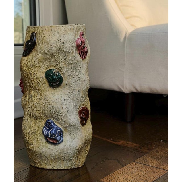 Mid-Century Modern Yellow Ceramic Umbrella Stand with Masks from Cer. Art. Acabbo Amalfi, Italy, 1970s For Sale - Image 3 of 13