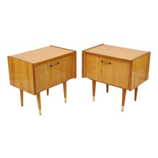 Vintage Rockabilly Nightstands in Light Wood, 1970s, Set of 2 For Sale