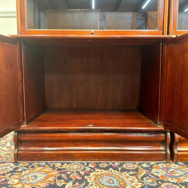 Classic English Bookcase in the style of Globe Wernicke, Set of 3 For Sale - Image 16 of 18