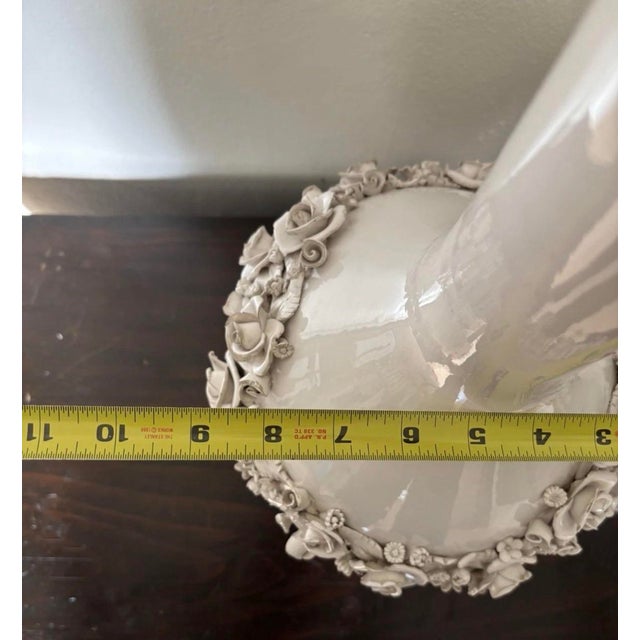 Pair of 1960s Tall White Italian Porcelain Floral Lamps by Marbro For Sale - Image 4 of 7