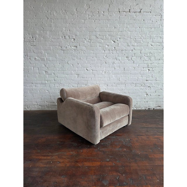 Fully restored 1974 Milo Baughman for Thayer Coggin chair freshly upholstered in a luxurious high quality taupe cotton...