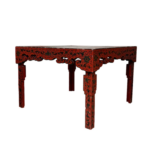 Chinoiserie Early 20th Century Vintage Red Chinese Motif Table For Sale - Image 3 of 8