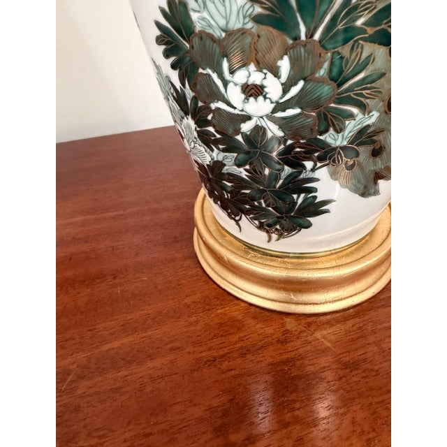 Pair of Vintage Mid Century Modern Japanese Kutani Hand Painted Table Lamps With Peacock, Flowers and Gold For Sale - Image 9 of 11