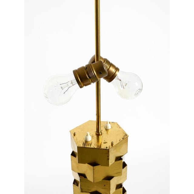 Large Brass Table Lamp with an Illuminated Base by Vereinigte Werkstätten, 1960s For Sale - Image 9 of 18