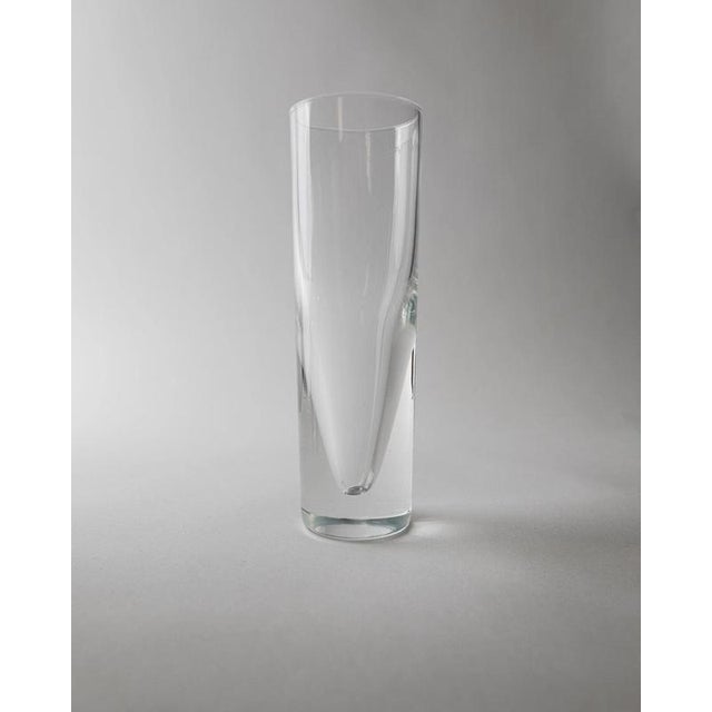 This vintage set of 12 drinking glasses from the 1960s is an iconic example of Italian art glass design by Carlo Moretti,...