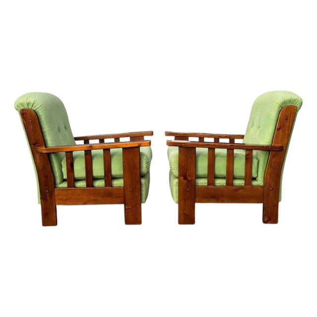 Pair of Vintage Mission Oak Arts & Crafts Lounge Chairs For Sale
