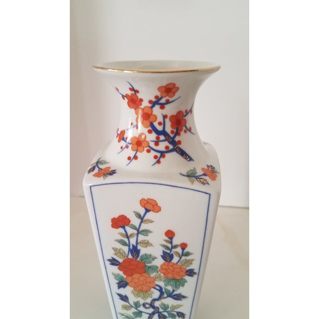 Beautiful Hand Painted Floral Porcelain Vase by Andrea Sadek. The Vase has Gold Gilt Accenting the Floral Designs , and...