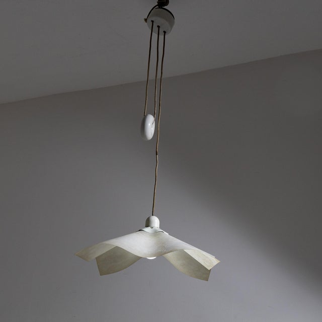 Ivory Area Adjustable Pendant Lamp by Mario Bellini for Artemide, 1960s For Sale - Image 8 of 10