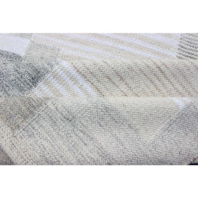 Cream Modern Scandinavian Flat-Weave Rug Design in Gray, Beige, Creams & White Tones For Sale - Image 8 of 13
