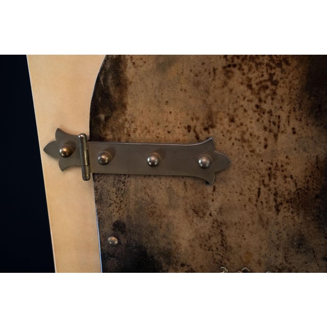 Mid-Century Modern Goatskin Parchment Bar Cabinet from Aldo Tura, Italy, 1960s For Sale - Image 9 of 18