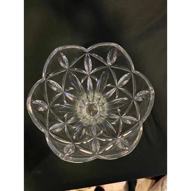 Hollywood Regency Vintage Lenox Crystal Vase With Scalloped Rim and Starburst Cuts For Sale - Image 3 of 5