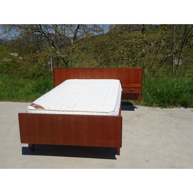 Vintage Teak Bed, 1960s For Sale - Image 6 of 18