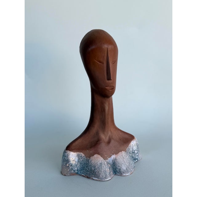 Available for your consideration: Exquisite midcentury studio pottery bust of a woman, the dress is glazed pottery