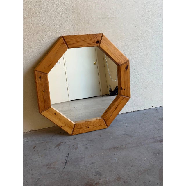 Brown Danish Pinewood Octagon Wall Mirror – Vintage MCM Accent Mirror 1960s For Sale - Image 8 of 9