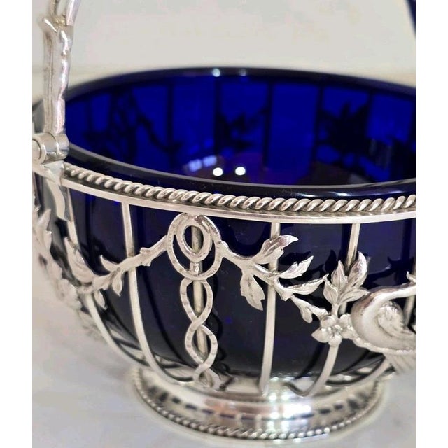 George V Sterling Silver Swing Handle Basket with Blue Glass Liner, 1912 For Sale - Image 10 of 18
