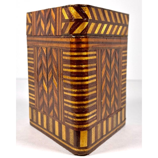 Art Deco 20th C. MCM Parquetry Tea Caddy Humidor Box - Geometric Inlay, Made in China For Sale - Image 3 of 10